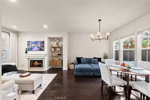 Living - 34 Passaflora Ln, Ladera Ranch, CA 92694 photo 3 of 5