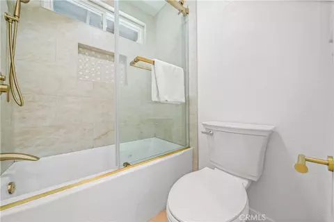 Bath - 101 W Madison Ave, Placentia, CA 92870 photo 3 of 5