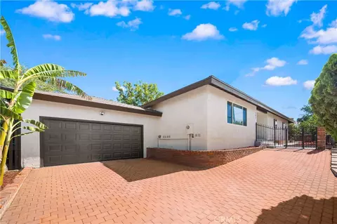 Exterior - 101 W Madison Ave, Placentia, CA 92870 photo 4 of 11