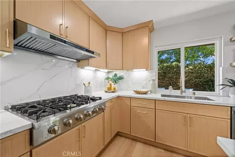 Kitchen - 101 W Madison Ave, Placentia, CA 92870 photo 1 of 3