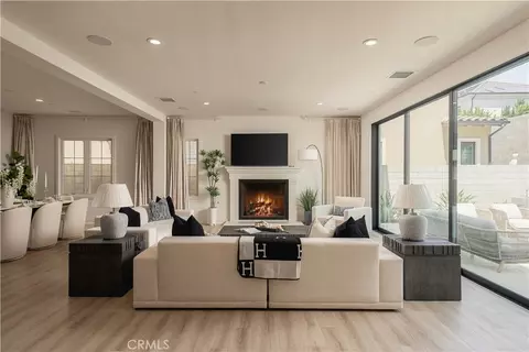 Living - 53 Eider Run, Irvine, CA 92618 photo 4 of 4