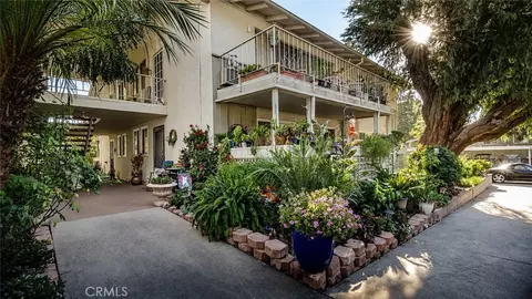 15 Via Castilla #B, Laguna Woods, CA 92637