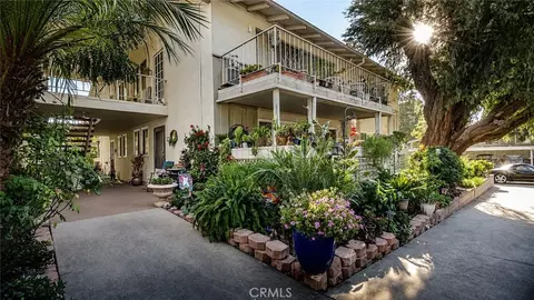 15 Via Castilla #B, Laguna Woods, CA 92637