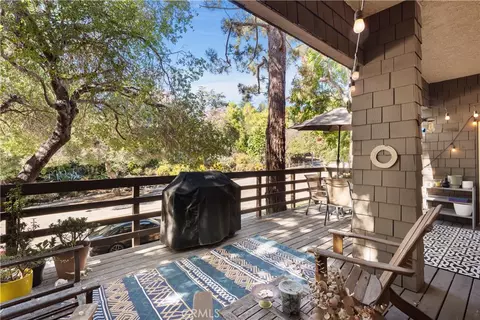Exterior - 1050 Seco #102, Pasadena, CA 91103 photo 1 of 9