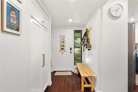 Entry Way - 1050 Seco #102, Pasadena, CA 91103 photo 2 of 3