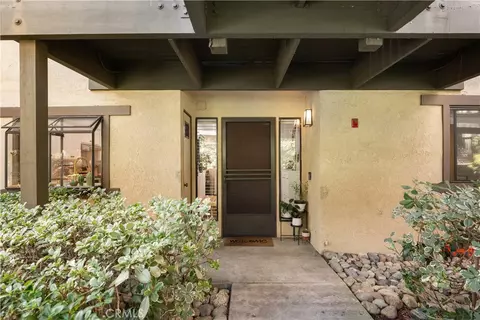 Exterior - 1050 Seco #102, Pasadena, CA 91103 photo 9 of 9