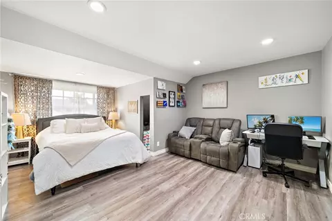Bedroom - 15751 Cromwell Cir, Westminster, CA 92683 photo 3 of 7