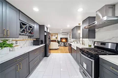 Kitchen - 15751 Cromwell Cir, Westminster, CA 92683 photo 1 of 2