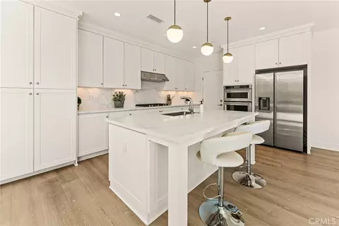 Kitchen - 115 Della, Irvine, CA 92602 photo 2 of 4