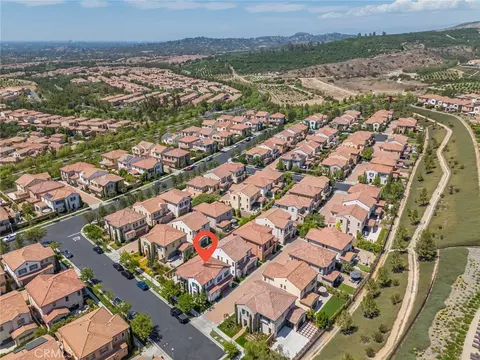View/Area - 115 Della, Irvine, CA 92602 photo 9 of 13