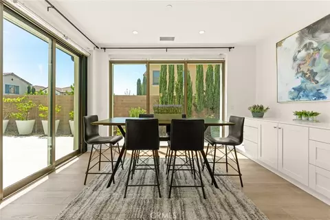 Dining - 115 Della, Irvine, CA 92602 photo 2 of 3
