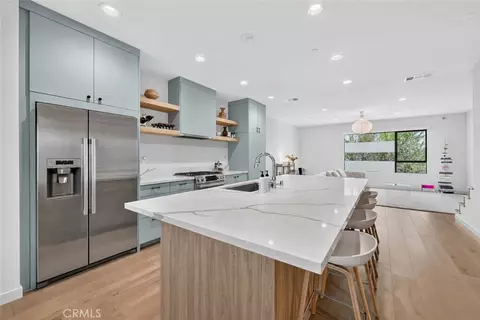 4518 N Ayla Ln, Los Angeles, CA 90041