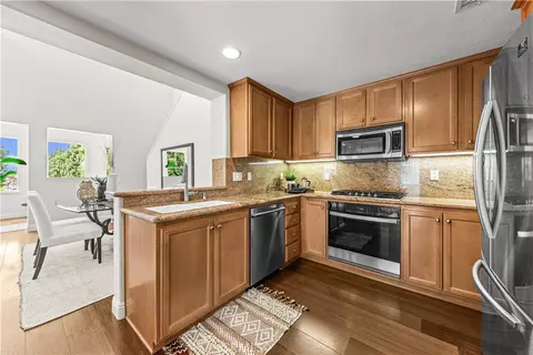 Kitchen - 177 Lockford, Irvine, CA 92602 photo 2 of 4