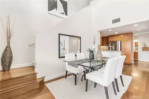 Dining - 177 Lockford, Irvine, CA 92602 photo 4 of 5