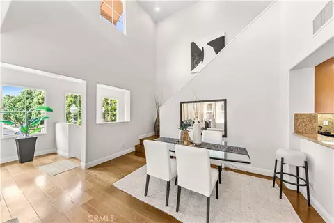 Dining - 177 Lockford, Irvine, CA 92602 photo 3 of 5