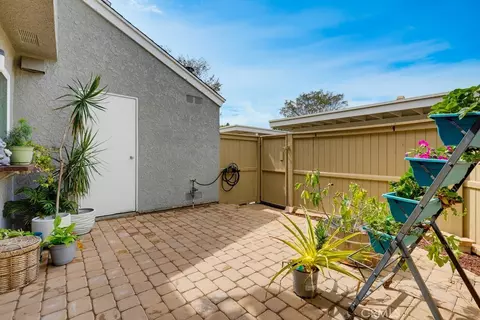 Exterior - 59 Thicket #41, Irvine, CA 92614 photo 4 of 7