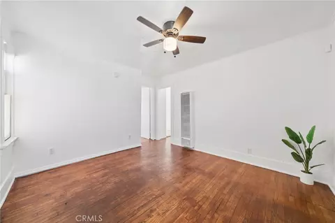 Living - 1174 E 9th St, Long Beach, CA 90813 photo 3 of 5
