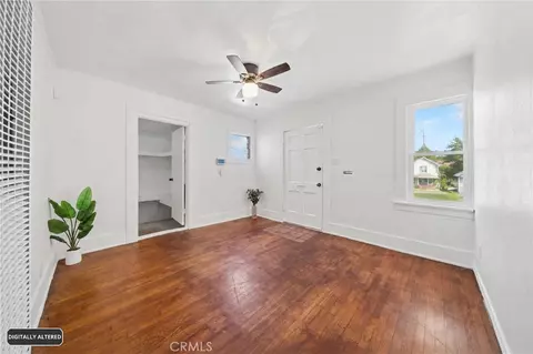 Living - 1174 E 9th St, Long Beach, CA 90813 photo 5 of 5