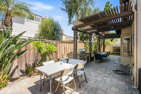 Exterior - 8249 E Candleberry, Orange, CA 92869 photo 4 of 5