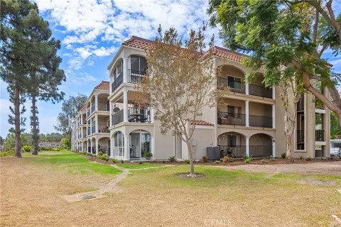 4014 Calle Sonora Oeste #2A, Laguna Woods, CA 92637