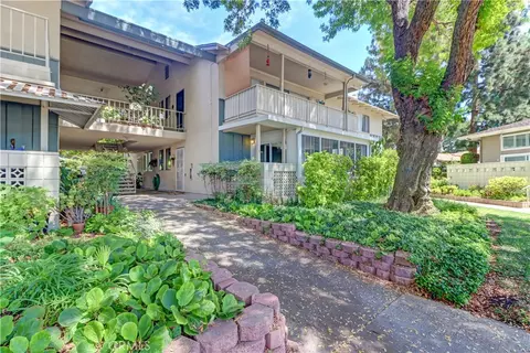 8 Via Castilla #H, Laguna Woods, CA 92637