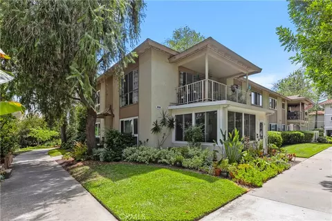 808 Ronda Mendoza #P, Laguna Woods, CA 92637