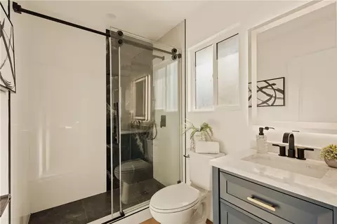 Bath - 436 Hoover, Orange, CA 92867 photo 1 of 2