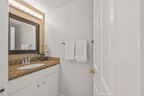 Bath - 753 La Docena, Corona, CA 92879 photo 1 of 4