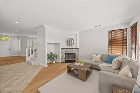 Living - 753 La Docena, Corona, CA 92879 photo 5 of 7