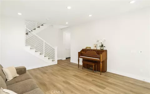 Living - 109 Glance, Irvine, CA 92618 photo 4 of 5
