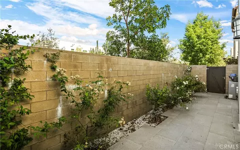Exterior - 109 Glance, Irvine, CA 92618 photo 4 of 13