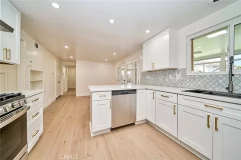 Kitchen - 1118 Clorinda, Diamond Bar, CA 91789 photo 5 of 6