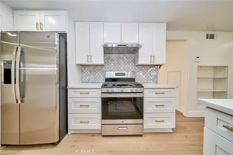 Kitchen - 1118 Clorinda, Diamond Bar, CA 91789 photo 3 of 6