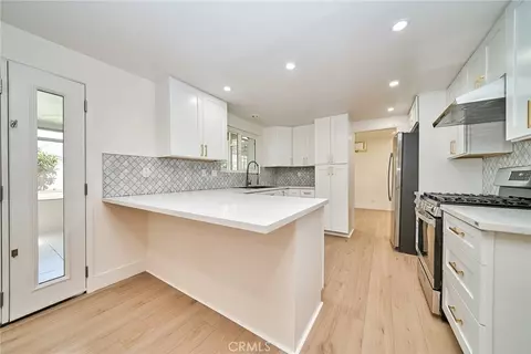Kitchen - 1118 Clorinda, Diamond Bar, CA 91789 photo 2 of 6