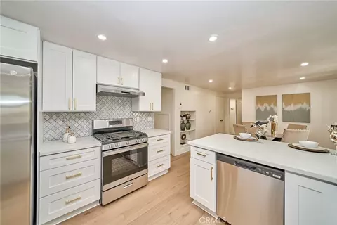 Kitchen - 1118 Clorinda, Diamond Bar, CA 91789 photo 5 of 7