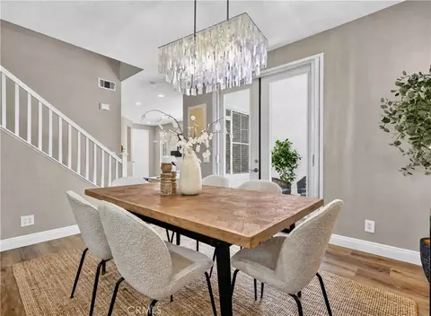 Dining - 15 Kyle Ct, Ladera Ranch, CA 92694 photo 2 of 4