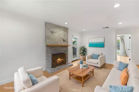 Living - 1308 Locust, Davis, CA 95618 photo 1 of 4