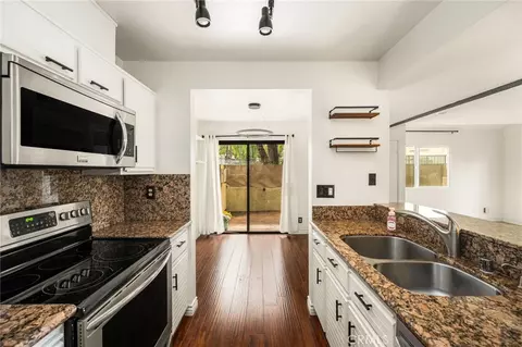 Kitchen - 13104 Glen Ct #20, Chino Hills, CA 91709 photo 3 of 3
