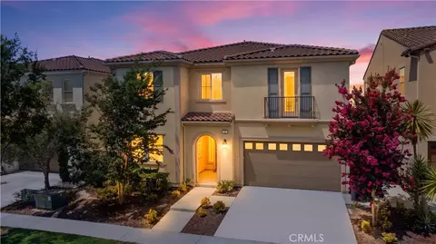 33 Manzanillo, Lake Forest, CA 92630