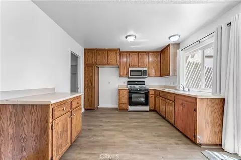 Kitchen - 15 Brookfield, Irvine, CA 92604 photo 1 of 1