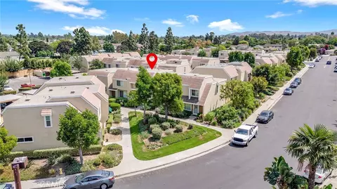View/Area - 15 Brookfield, Irvine, CA 92604 photo 1 of 11