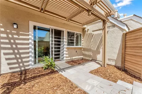 Exterior - 15 Brookfield, Irvine, CA 92604 photo 3 of 3