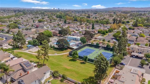 View/Area - 15 Brookfield, Irvine, CA 92604 photo 4 of 11