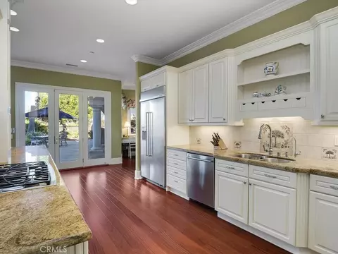 Kitchen - 31380 Lake Vista Ter, Bonsall, CA 92003 photo 4 of 5