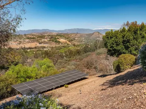 Exterior - 31380 Lake Vista Ter, Bonsall, CA 92003 photo 16 of 22