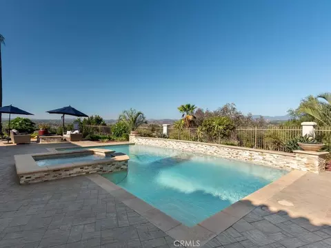 Exterior - 31380 Lake Vista Ter, Bonsall, CA 92003 photo 11 of 22