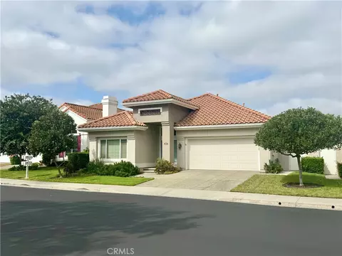 21451 Medina, Mission Viejo, CA 92692