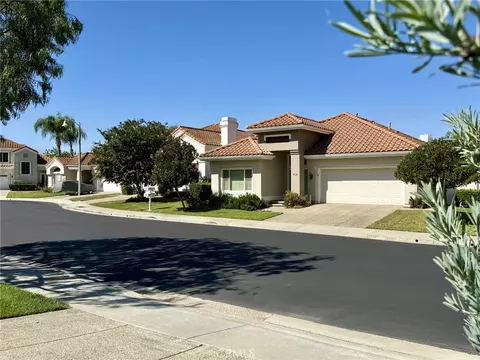 21451 Medina, Mission Viejo, CA 92692
