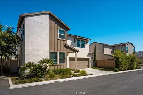 Exterior - 24557 Sonieta Ct, Corona, CA 92883 photo 3 of 8