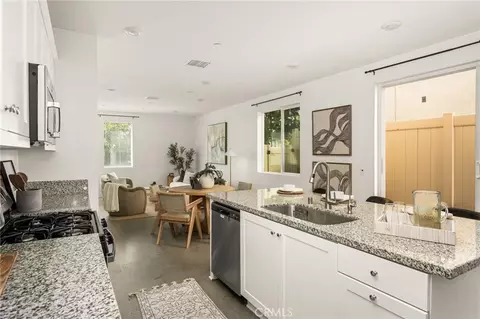 Other - 24557 Sonieta Ct, Corona, CA 92883 photo 8 of 14
